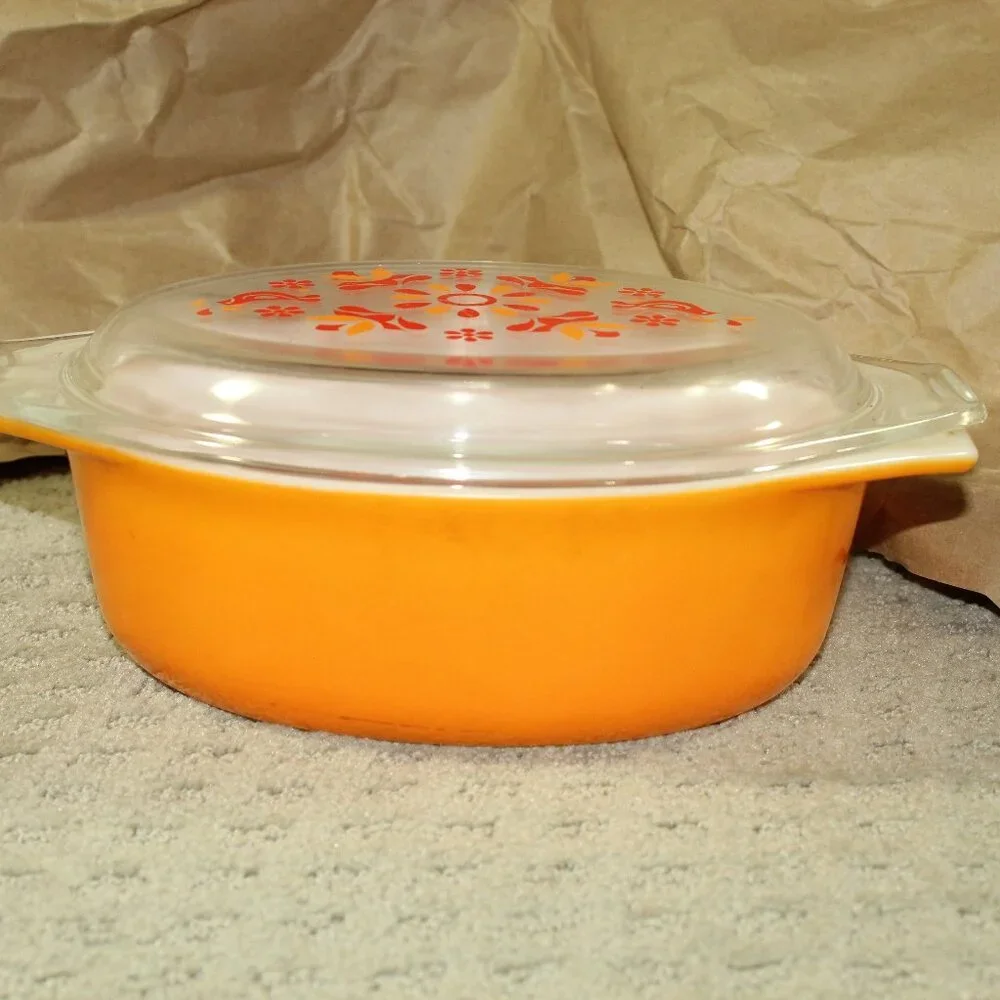 Vintage PYREX 043 Yellow Casserole Dish w 470-C Lid Clear Friendship Birds